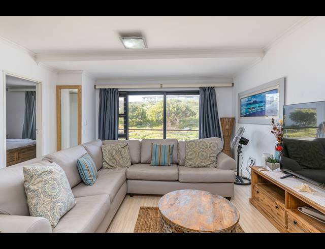 2 BEDROOM APARTMENT TO LET IN BIG BAY